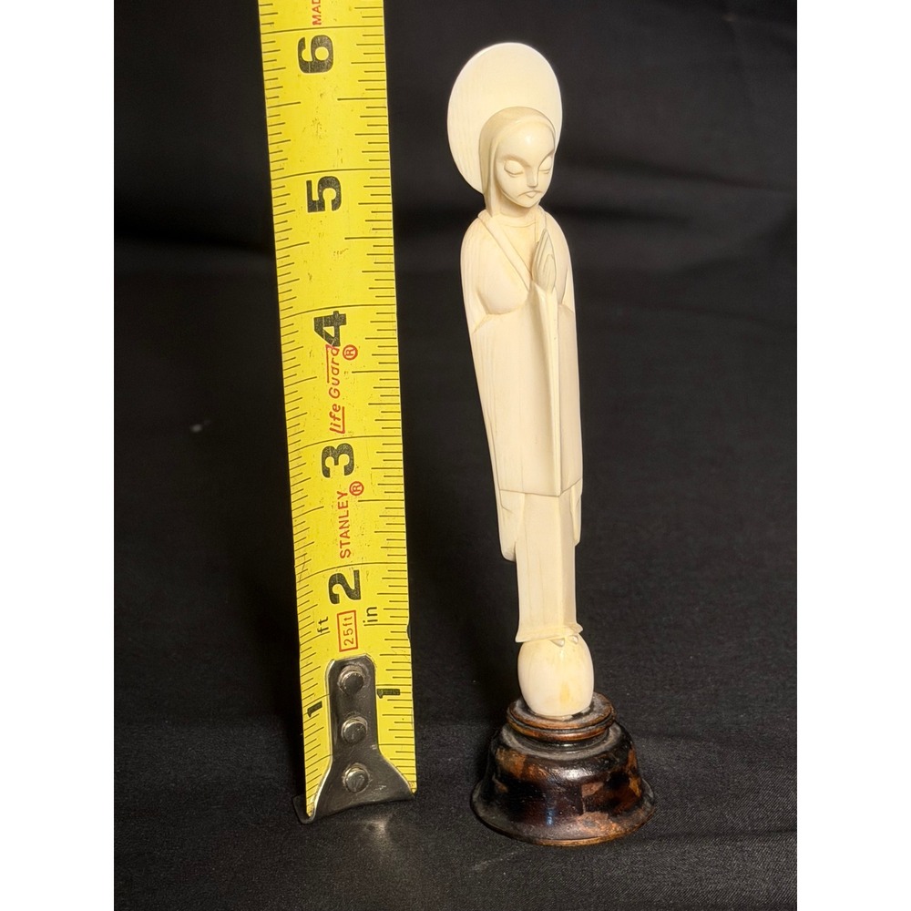 Unbranded Madonna Figurine Unisex 5.5in Cream Excellent Carved Bone Art Deco